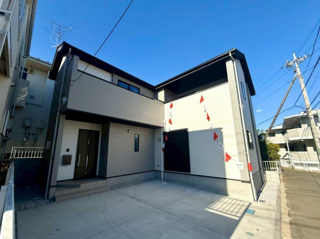 座間市緑ヶ丘「LIGARE」の外観|新築ならではの清潔感あふれる室内。使いやすい間取りで快適な新生活が始められます。