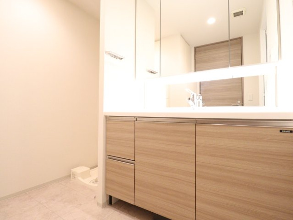 【浴室】 | 【浴室】浴室暖房乾燥機等完備！ミストサウナもありごゆっくりとおくつろぎいただけます◎