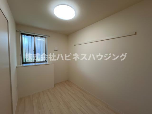 ユニヴェールの寝室|洋室