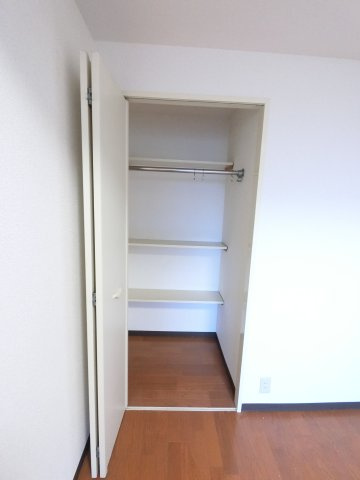 潮ハイツ（ウシオハイツ）の収納