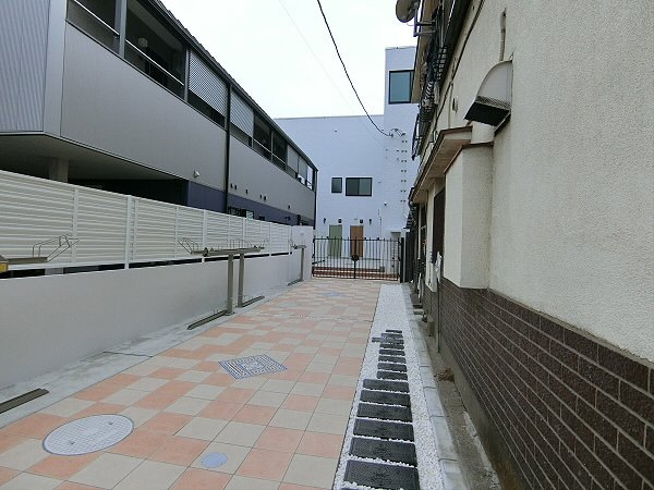 【エントランス】