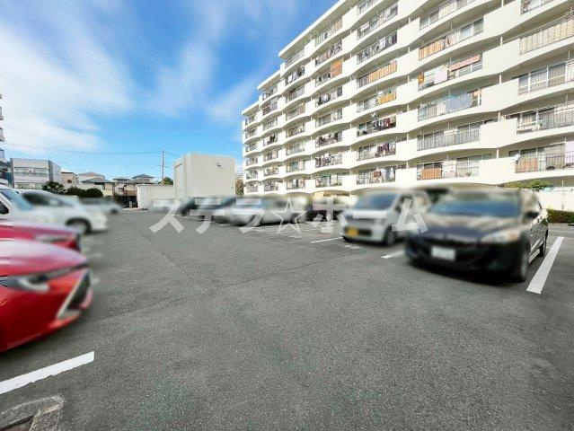 グリーンタウン茨木七番館の駐車場|駐車場