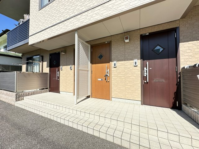シャーメゾン紫陽花のエントランス