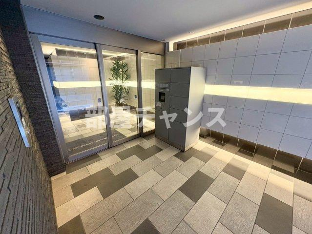 セレブレイト葵のエントランス