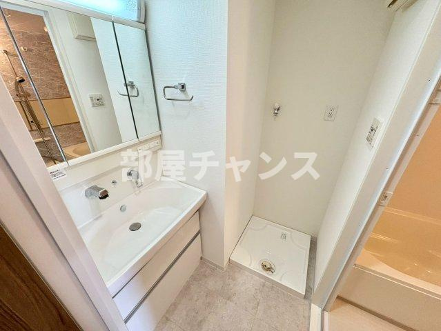 セレブレイト葵の洗面所