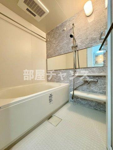 セレブレイト葵の浴室