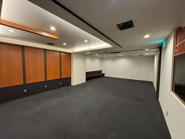 徳島市　一棟ビルの駐車場