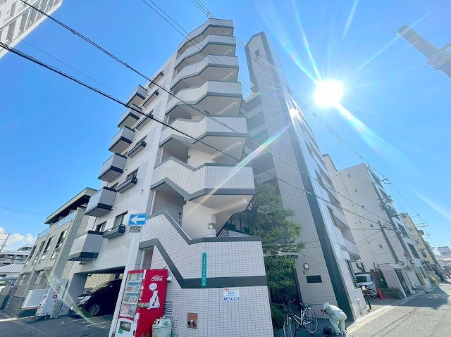 セゾン木川の外観