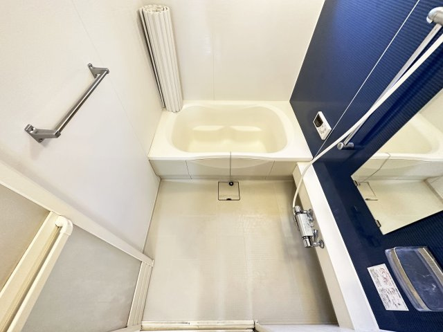 グランマスト杉井流Ⅱ B棟の浴室