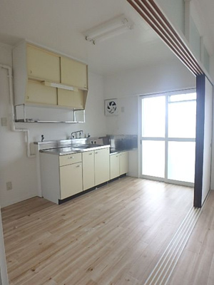 【内装】 | ビレッジハウス青木2号棟 | 406室の写真（反転あり）