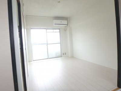 【内装】 | ビレッジハウス当成東2号棟 | イメージ写真（反転あり）