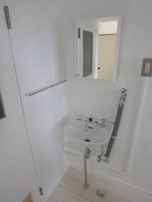 【洗面所】 | ビレッジハウス当成東2号棟 | イメージ写真（反転あり）