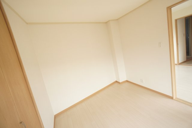 サンハイツ上村の居間・リビング