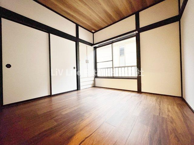 諏訪町貸家の寝室