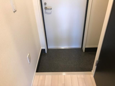 【玄関】 | シャインコート緑丘 | 玄関