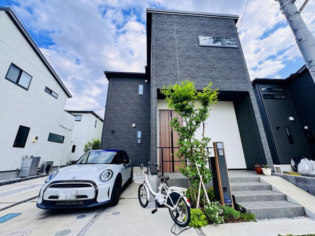 【外観】 | 和光市南1丁目　中古一戸建住宅　（成増店） | 自然に囲まれた閑静な住宅街に立地
