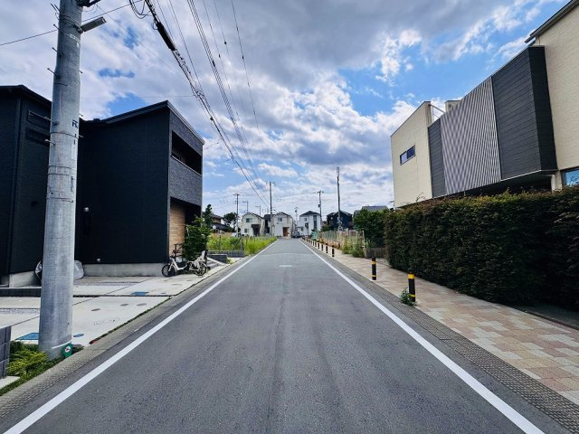 【前面道路含む現地写真】 | 和光市南1丁目　中古一戸建住宅　（成増店） | 自然環境と調和した良好な住環境
