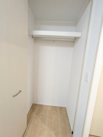 金沢区大道1丁目戸建Eの収納