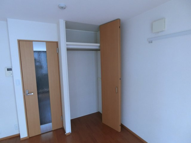 グランディール武蔵小杉の収納|他のお部屋の参考写真となります。