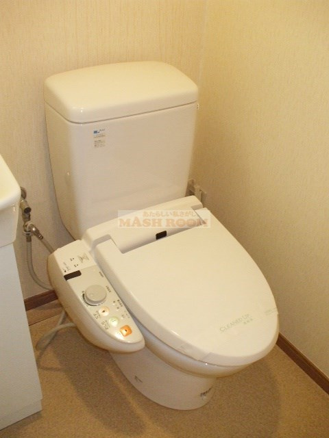 中野区野方４丁目のアパートのトイレ