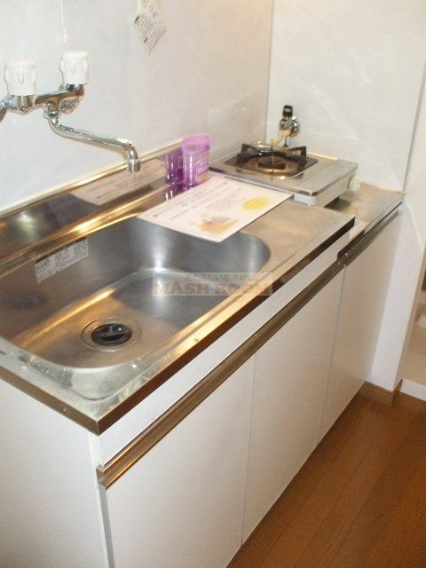 中野区野方４丁目のアパートのキッチン