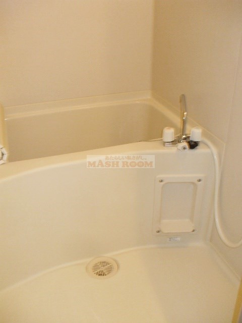 中野区野方４丁目のアパートの浴室