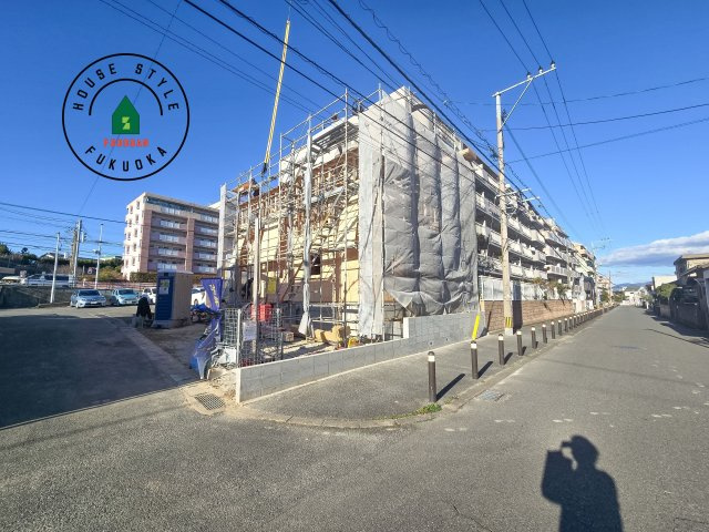 福岡市南区鶴田4丁目第10-1棟（1号棟）の前面道路含む現地写真|見学の時間などお気軽にお問い合わせ下さい。