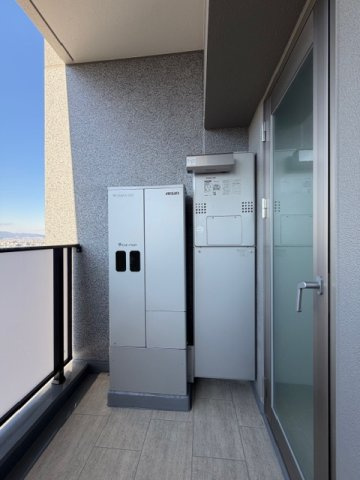 ザ・パークハウス大阪梅田タワーのバルコニー|エネファーム採用♪