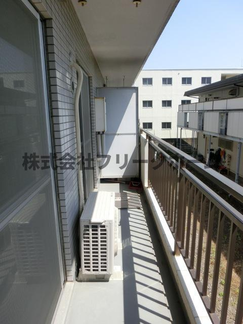 シャンボール武蔵野のバルコニー