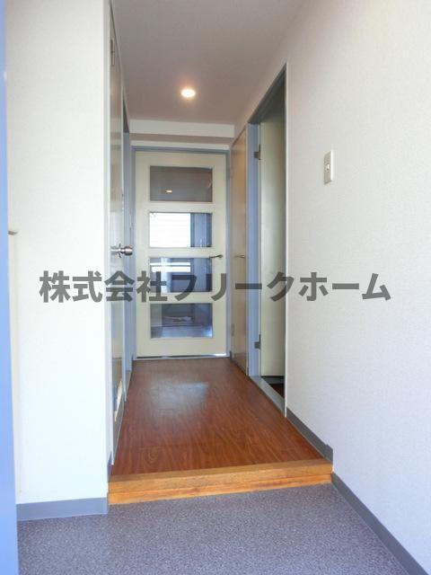 シャンボール武蔵野の玄関