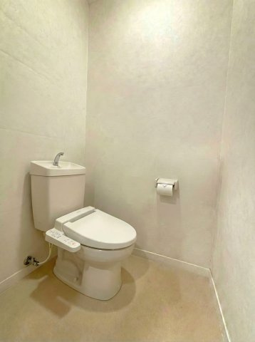 河原町分譲共同ビル14号棟のトイレ