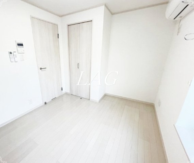 【居間・リビング】 | セシリア扇大橋 | 洋室のお部屋です。