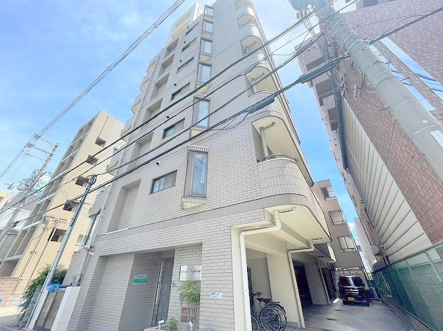 グランビジューの外観