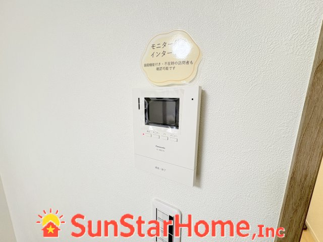 【サンスターホーム】ハイネス福生　404号室の防犯設備