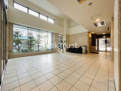 【ロビー】 | ダイナシティ梅田