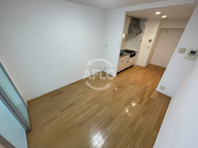 アーデンタワー北堀江　堀江小学校区の居間・リビング|アーデンタワー北堀江　リビング・ダイニングスペース