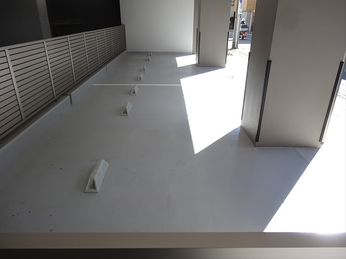 エディアン目黒本町の駐車場