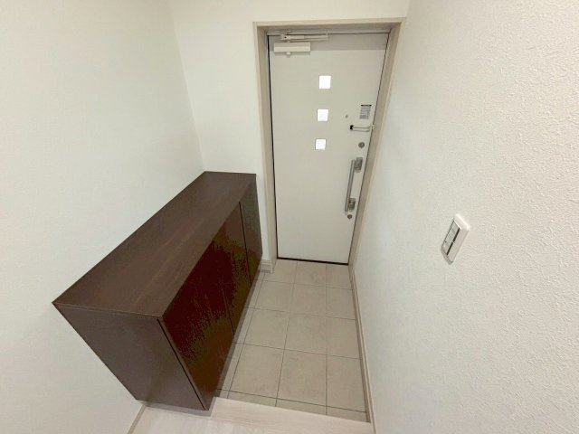 リバーサイドニシムラの玄関