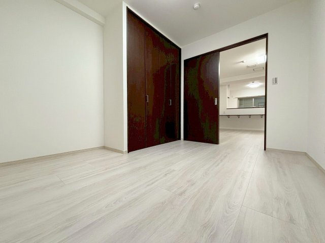 リバーサイドニシムラの洋室