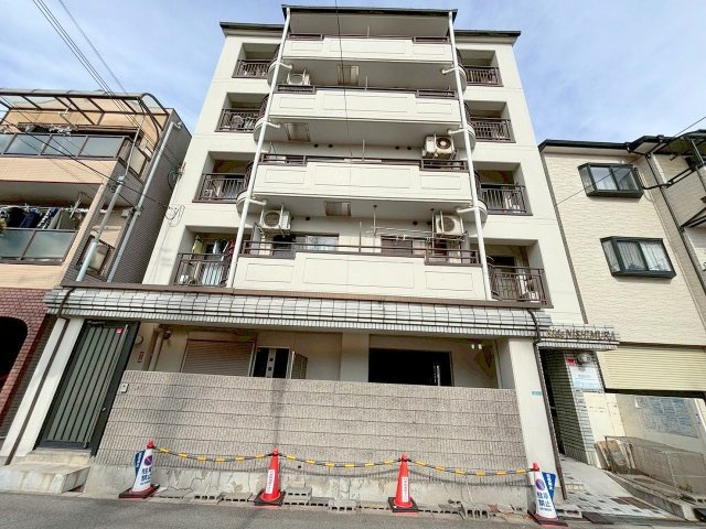 リバーサイドニシムラの外観