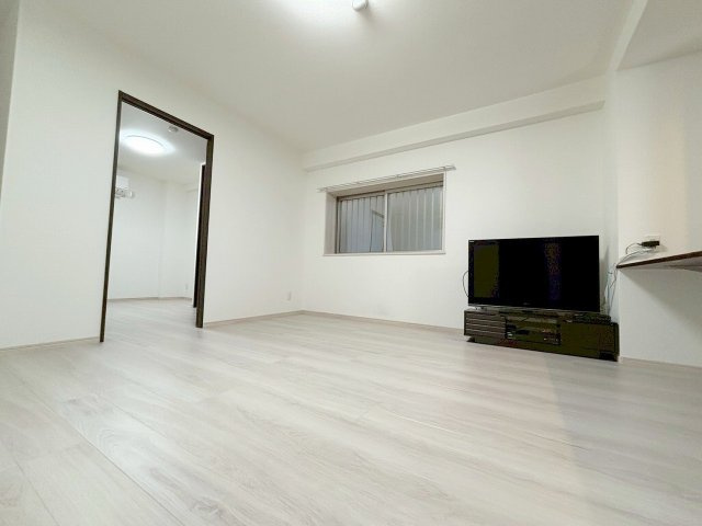 リバーサイドニシムラの居間・リビング