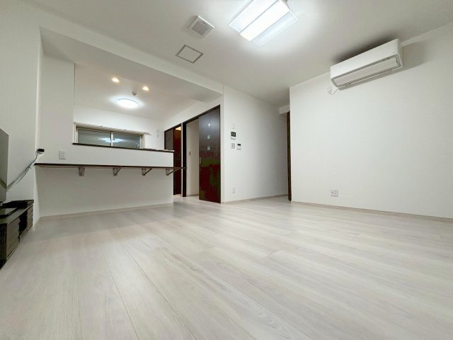 リバーサイドニシムラの居間・リビング