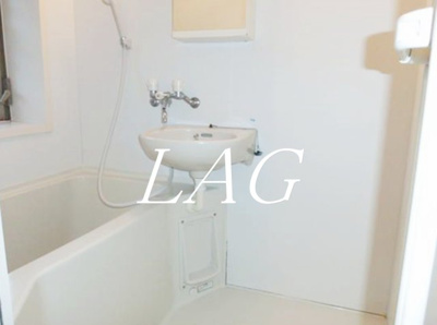 【洗面所】 | タウンハウス東中野 | 洗面台です。