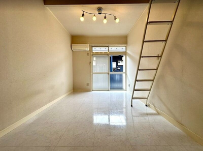 【洋室】 | コーポ花影 | 退去前につき、別のお部屋のお写真です。