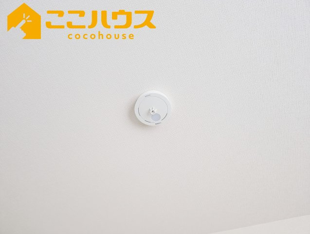 南城市玉城玉城　新築戸建て　全3棟　B号棟の設備|火災報知器