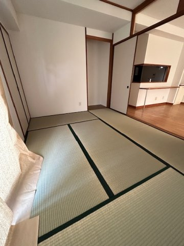 ナビタウン江南Ⅱ一番館の和室
