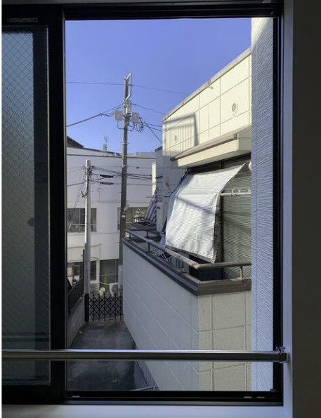 ソルナクレイシア下北沢のバルコニー