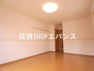 【寝室】 | メルローズプレイスⅢ