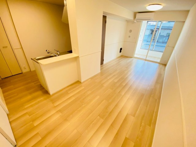 【居間・リビング】