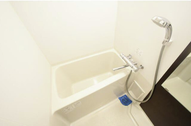 ルクレ西新宿の浴室